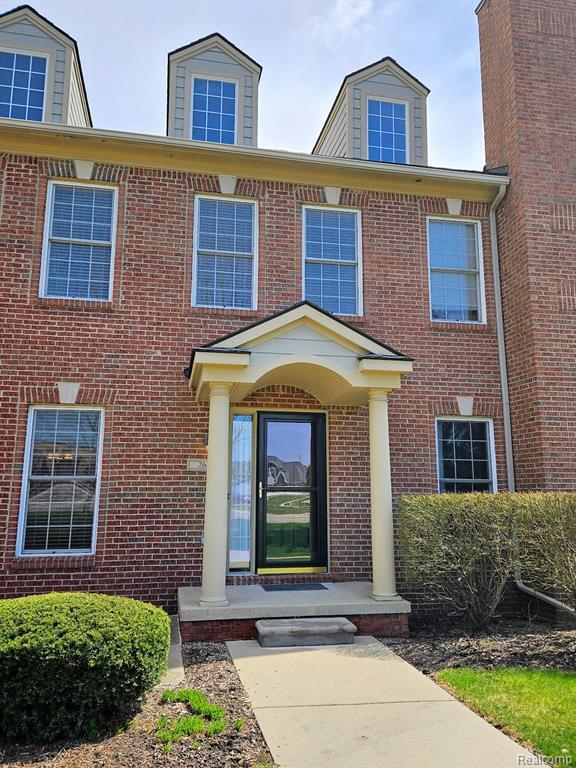 Photo - 264 Village Way S Unit 47