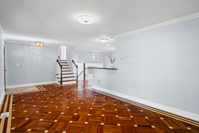 Photo - 1435 Mill Creek Dr