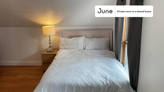 Photo - Room in Shared 6 bed/2 bath home Unidad F