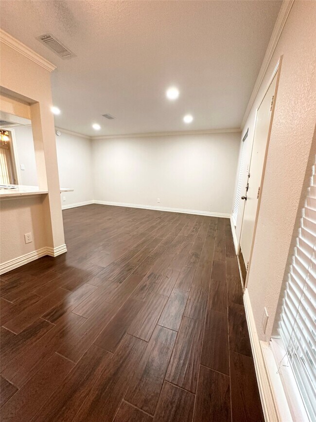 Photo - 8935 Gaylord Dr Unit 181