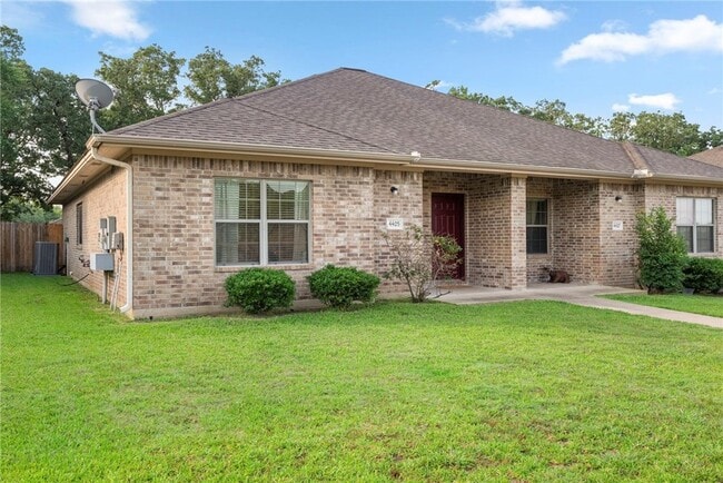 Photo - 4451 Reveille Rd