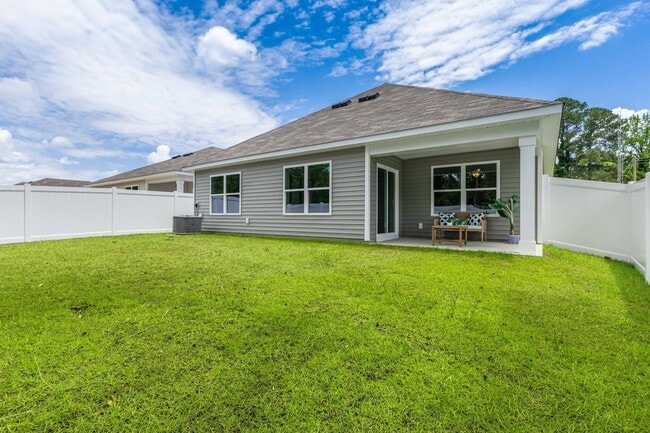 Landing at Stone Chimney - The Landing at Stone Chimney