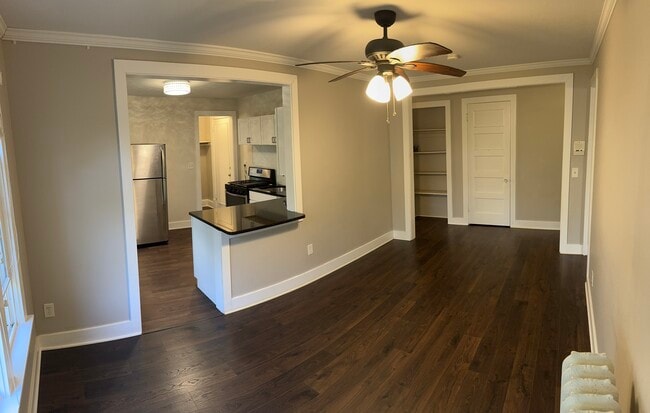 Photo - 2536 DuPont Ave S Unit 304