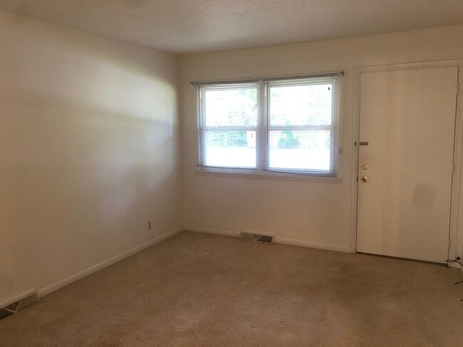 Photo - 200 S Grove St Unit A