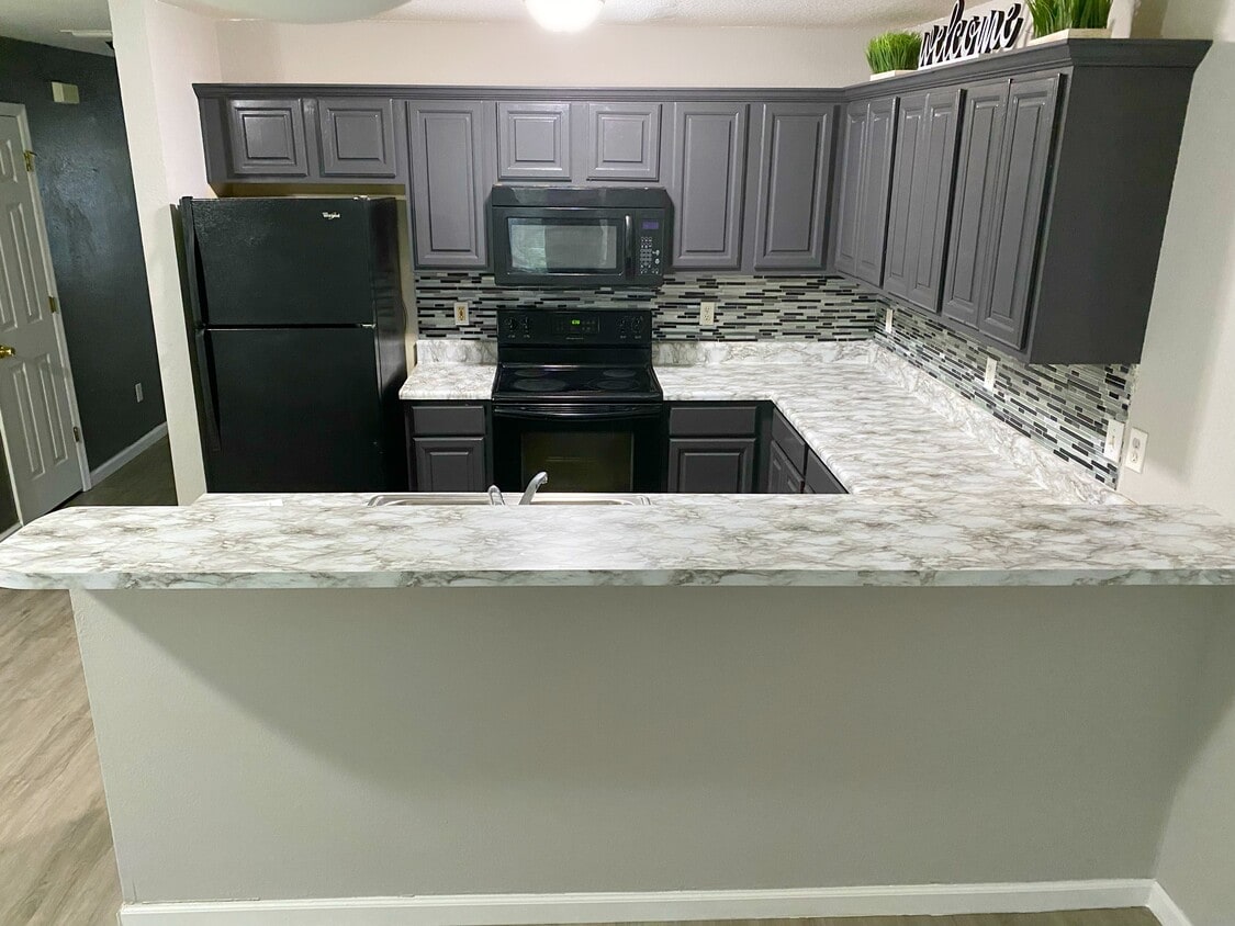 kitchen - 1308 McCaskill Ave (Tallahassee, FL)
