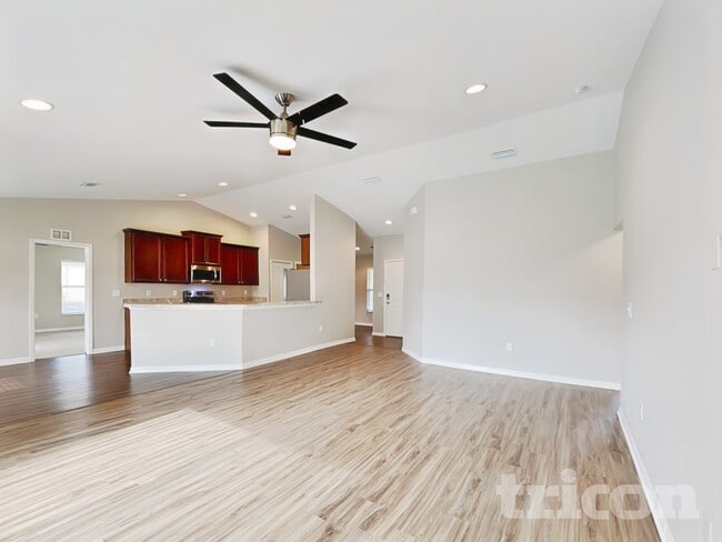 Photo - 113 Solis Dr