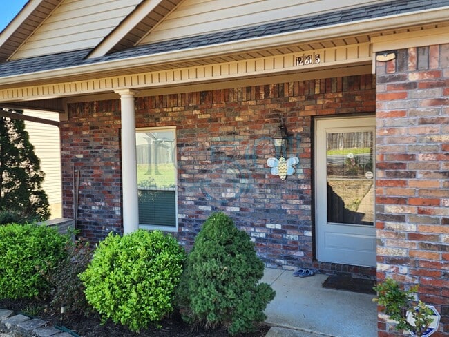 Photo - A Beautiful 3BR 2BA Home in WLR