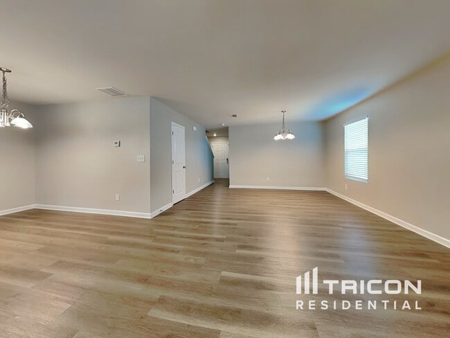 Photo - 357 Indian River Dr