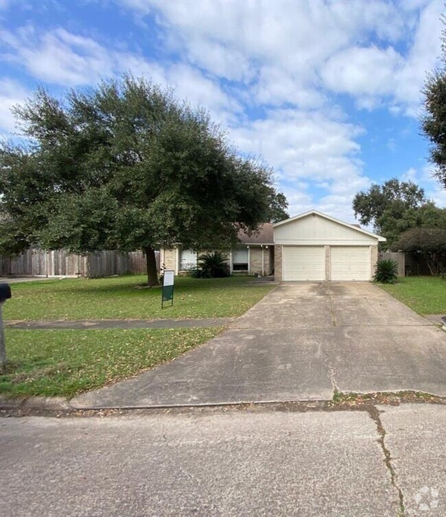 Building Photo - 22614 Fincastle Dr Rental