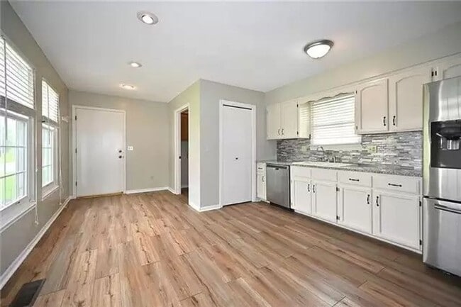 Photo - 1102 Hampton Dr