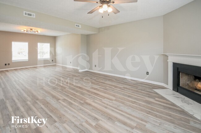 Photo - 443 N Odell St