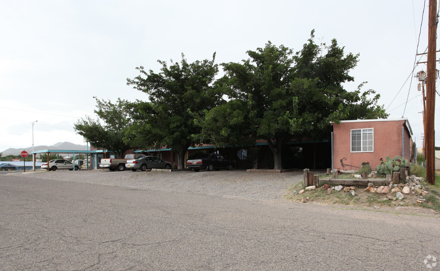 Photo - 801 N Date St