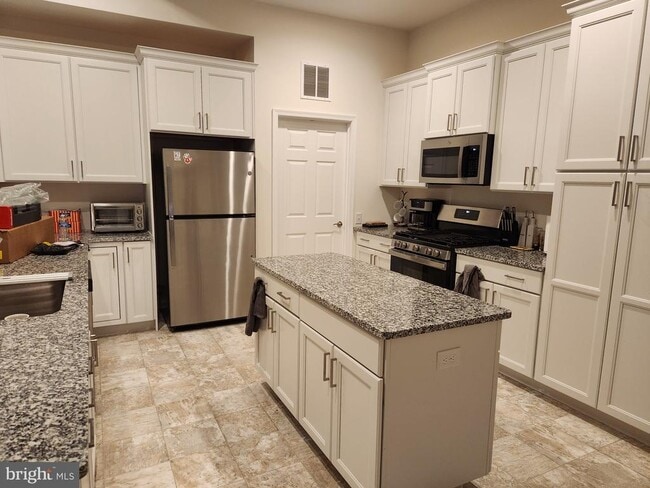 Building Photo - 30246 Piping Plover Dr Rental
