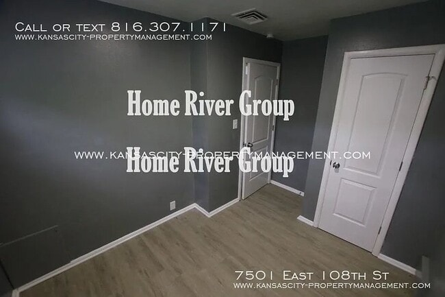 Photo - 7501 E 108th St