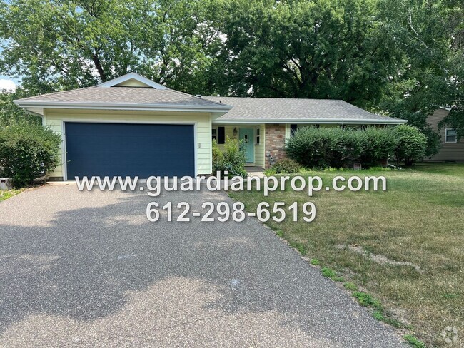 Building Photo - Mendota Heights Rambler Available Septembe... Rental