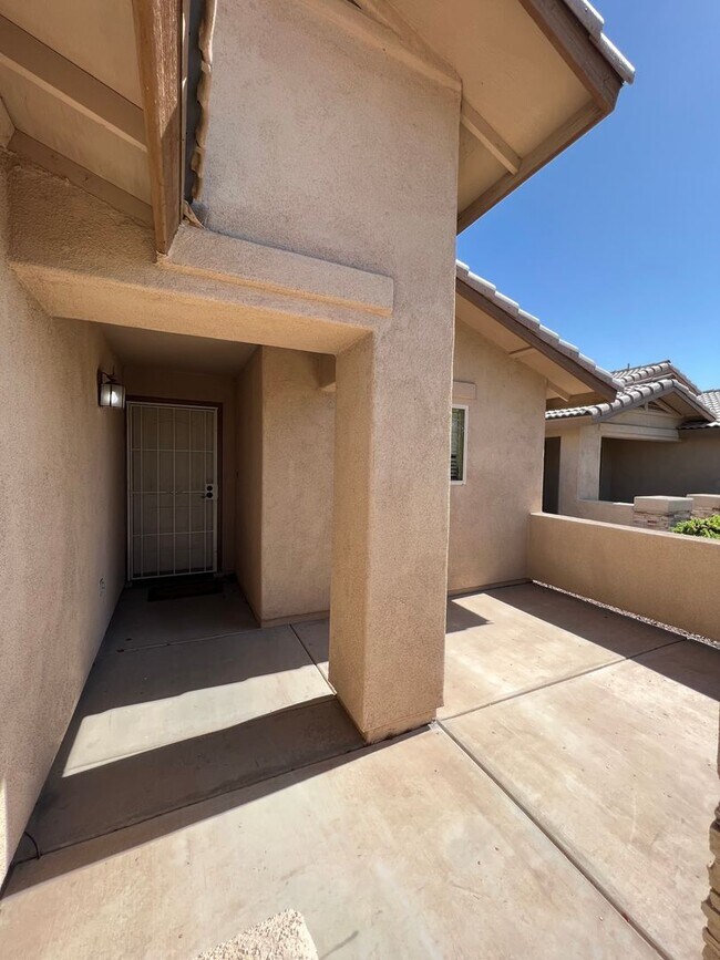 Photo - 3 BEDROOM HOME IN ARABY CROSSING!