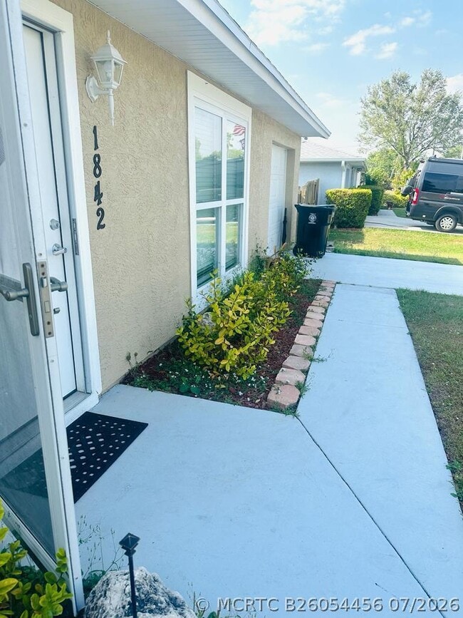 Photo - 1842 SW Morelia Ln