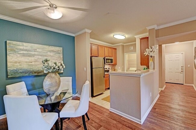 Photo - 2840 Shadowbriar Dr