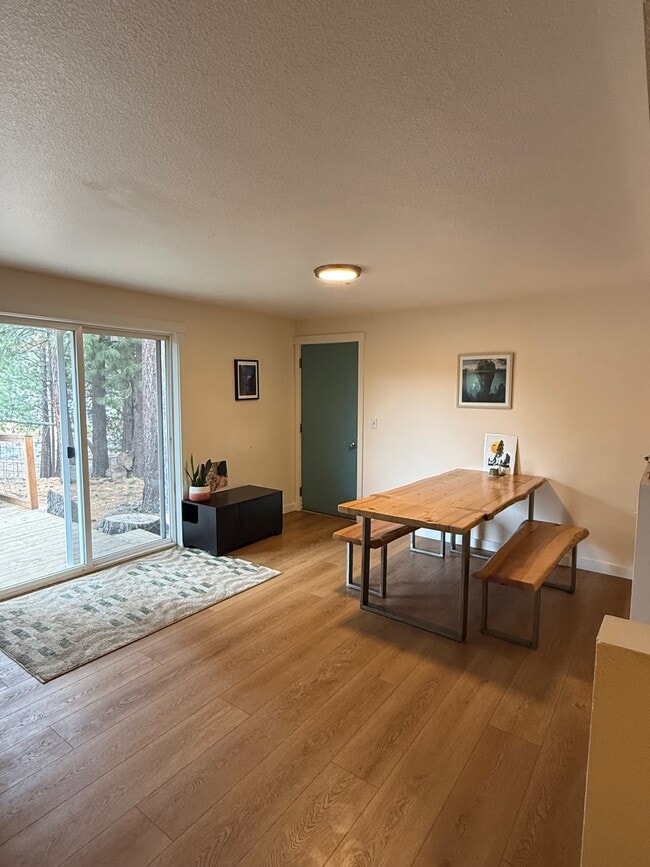 Photo - 19334 Mohawk Rd