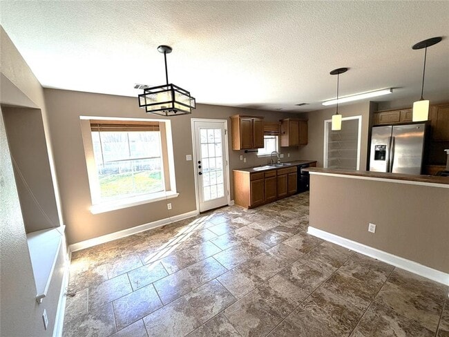 Photo - 14333 Teacup Ln