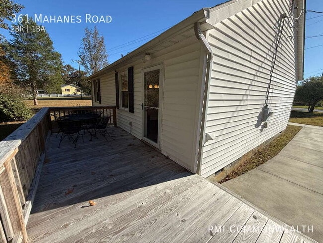 Photo - 361 Mahanes Rd