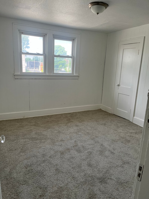 Photo - 1687 E Mound St