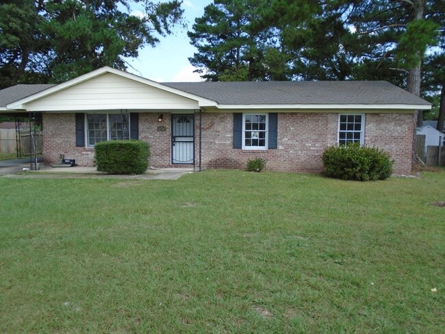 Woods Edge - Woods Edge House