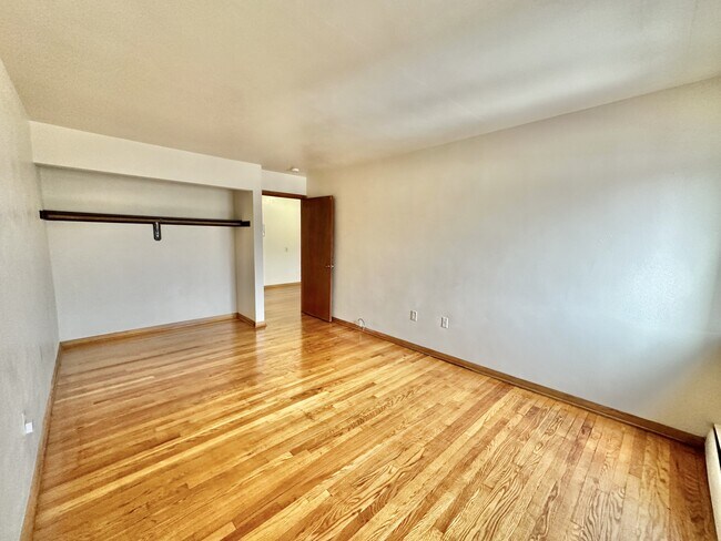 430 Harrison Ave Unit 201