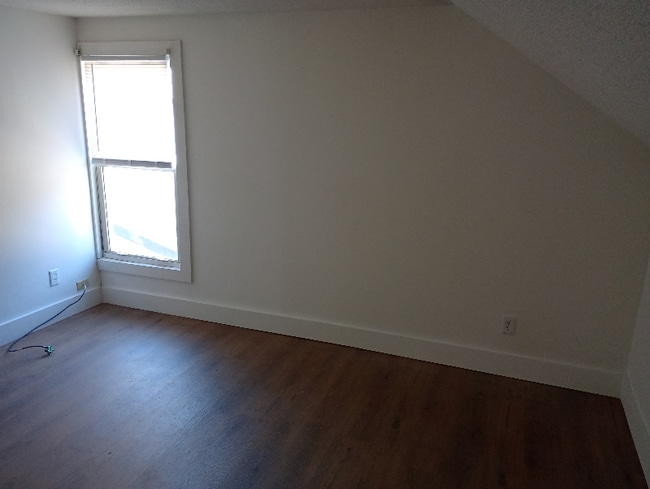 Photo - 613 N 3rd St Unit B