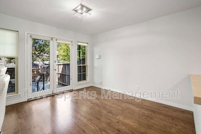 Photo - 7615 Woodthrush Dr Unit 15