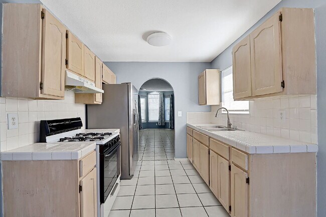 Photo - "Charming 3-Bedroom Home in El Paso with Spacious Living Areas – 1251 Sq Ft of Comfort!"