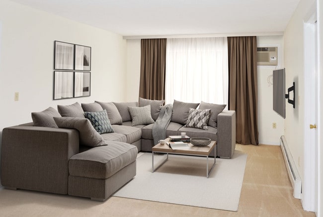 Photo - Oak Creek Apartments