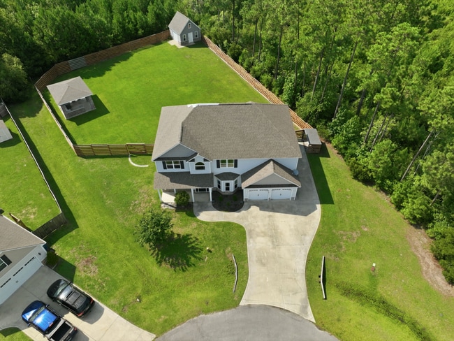 Photo - 208 Misty Cove Ct
