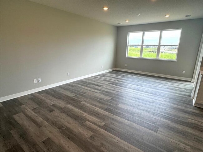 Photo - 17080 Dysart Pl