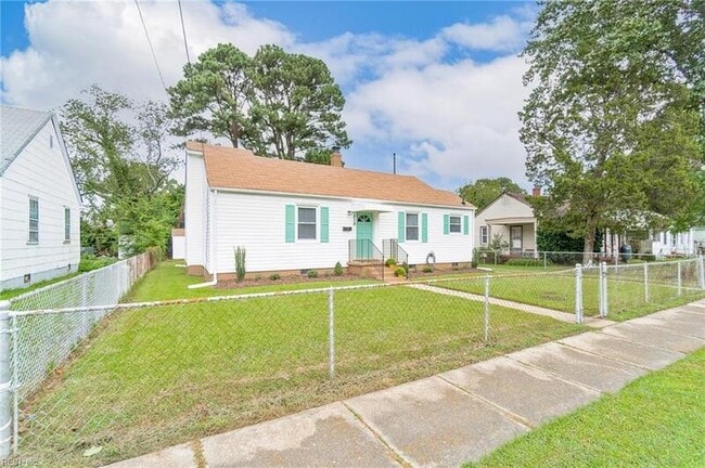 Photo - 218 Beechwood Ave
