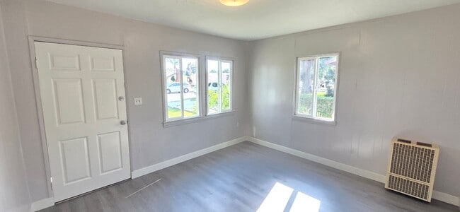 Photo - 13109 Barlin Ave Unit 1