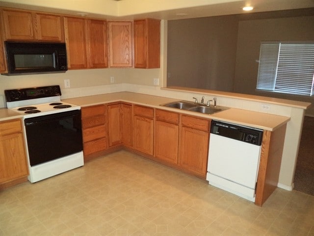 Photo - 1330 N Andrew Dr