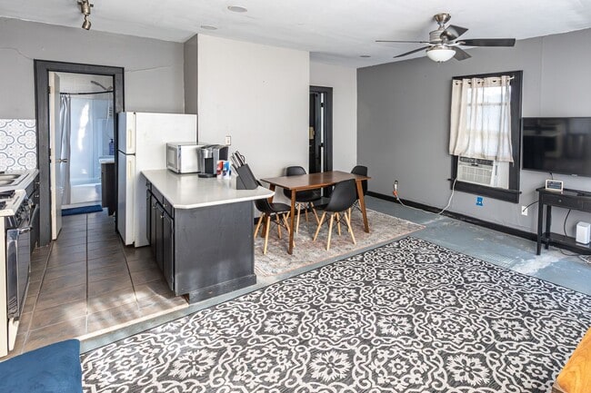 Photo - Fully Furnished Apartment in Historic Tracy Park