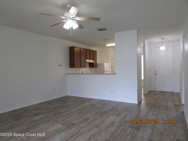 Photo - 4192 Collinwood Dr