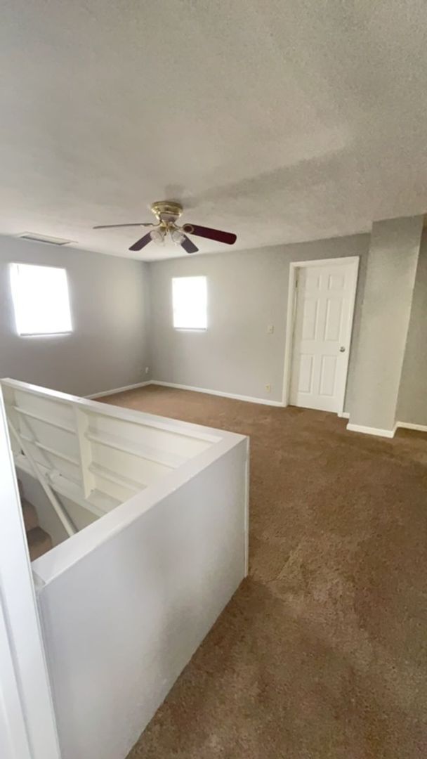 Photo - 111 S Dicks St Unidad 111 S Dicks St