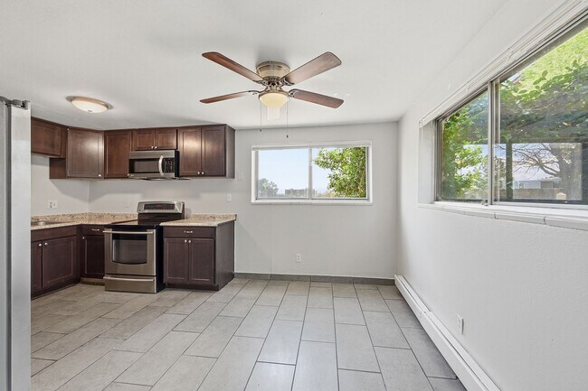 Photo - 3 Bed 2 Bath Condo Available Now! Unit 21