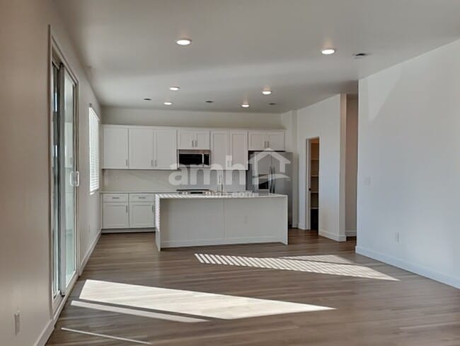 Photo - 9715 W Parkway Dr