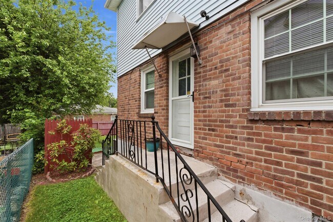 200 North St Unit B