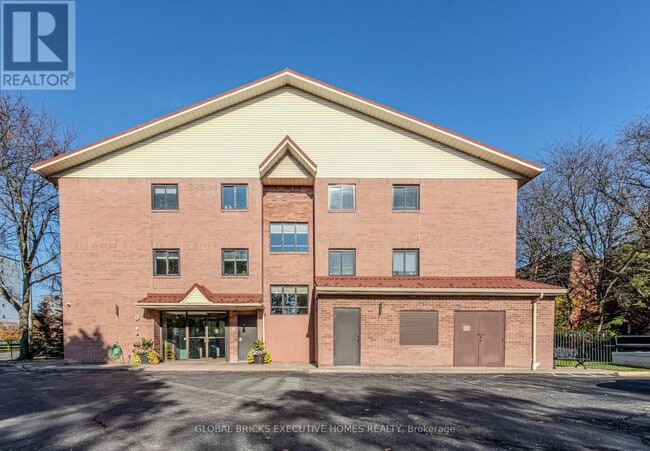 Photo - 1275 Cornerbrook Pl