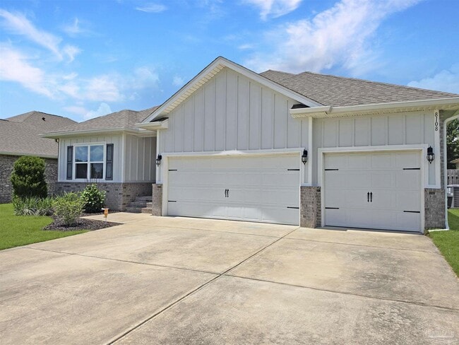 Photo - 8108 Silver Maple Dr