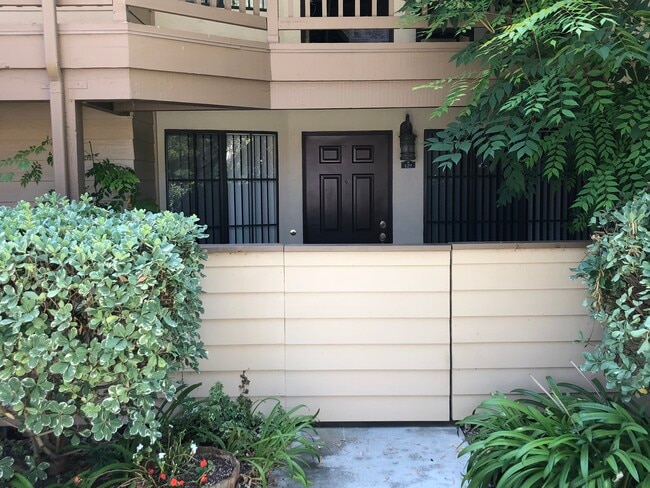 Building Photo - 12530 Carmel Creek Rd Unit 129 Rental