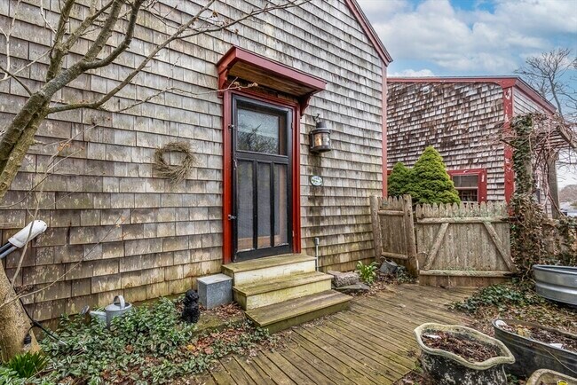 Photo - 14 Nicholson Hill Rd
