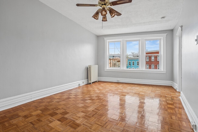 Building Photo - 225 Glenridge Ave Unit 4