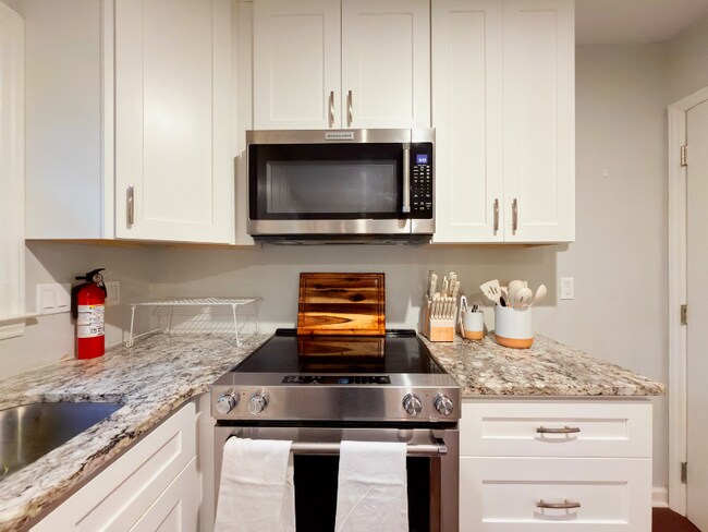 Photo - 341 E Millbrook Rd