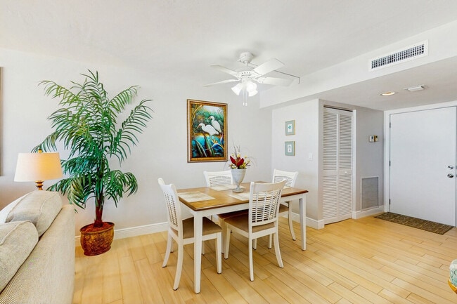 Photo - 26300 Hickory Blvd Unidad ID1383693P